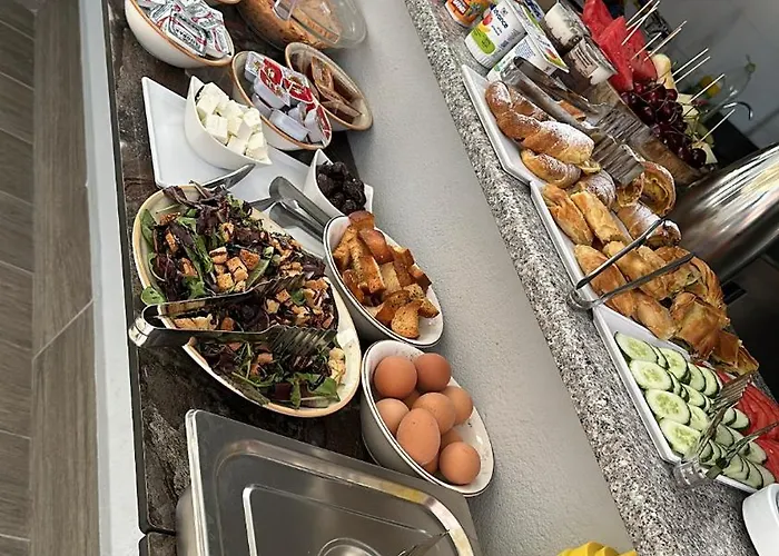 Victory Panorama Hotel *